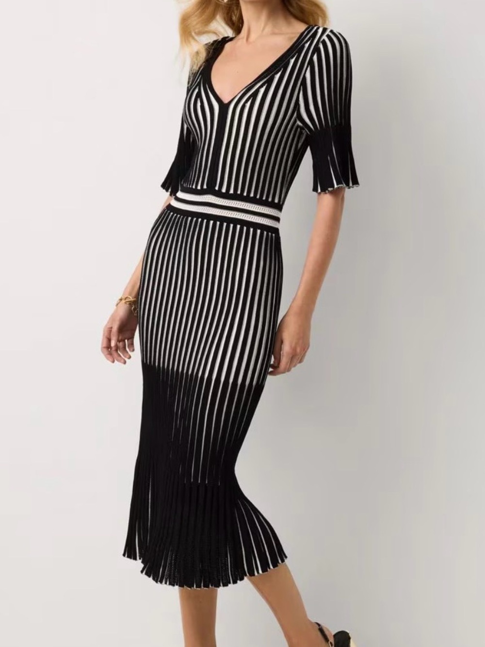 White House | Black Market - Petite Flutter Sleeve Sweater Dress
